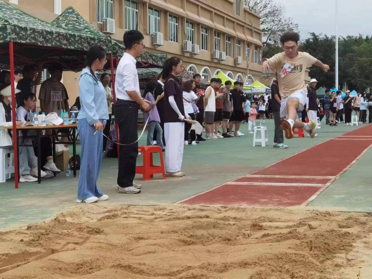 微信图片_20230419105545.png 微信图片_20230419105545.png