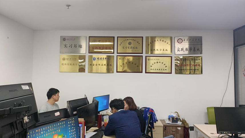 微信图片_20240420155228.png 微信图片_20240420155228.png