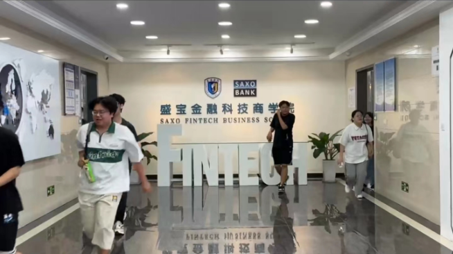 039caf1160809539cc3397409d89a97f.png 039caf1160809539cc3397409d89a97f.png