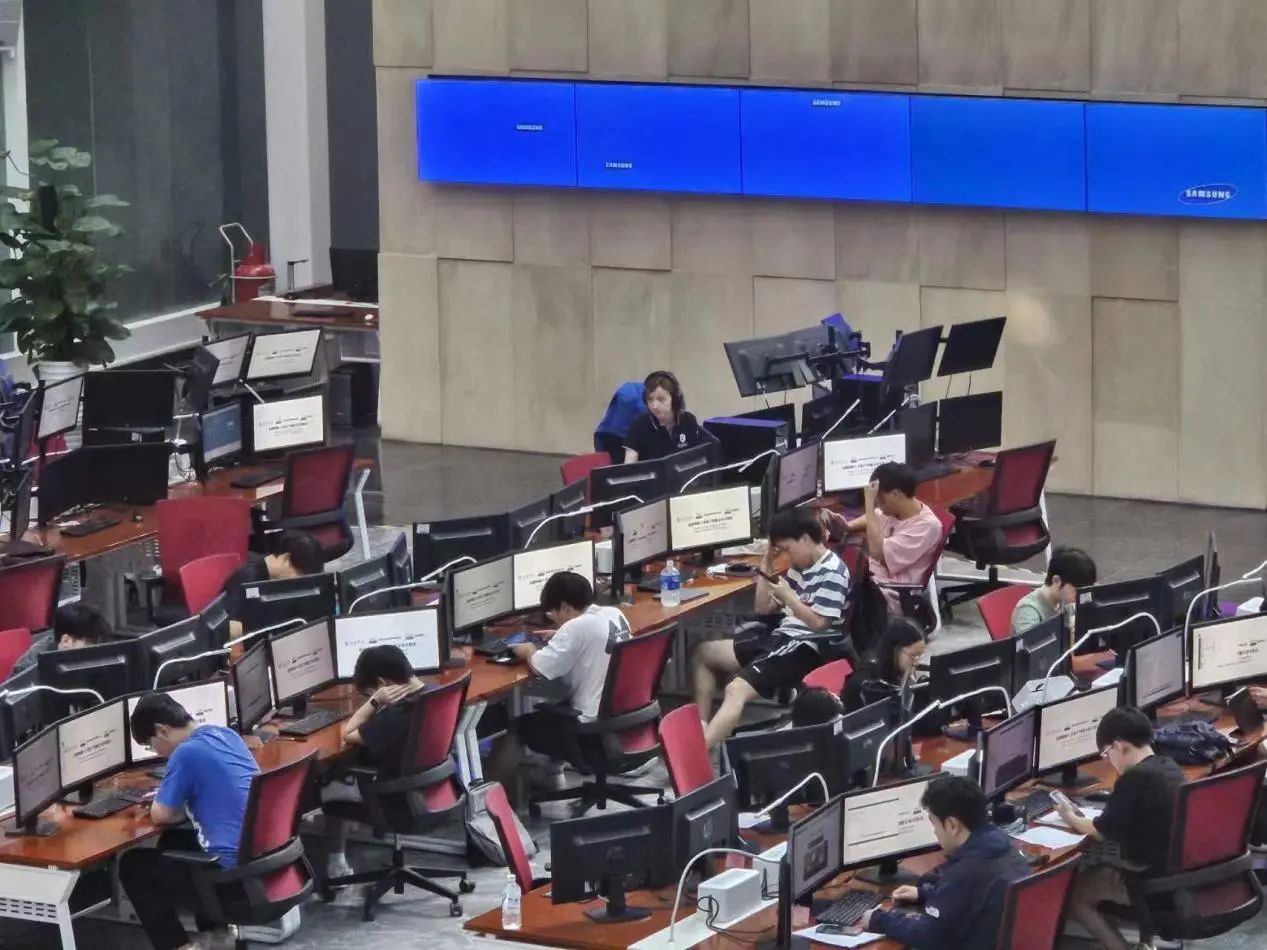 d28c864013a6389d38b217ffc3dd72e8.jpg d28c864013a6389d38b217ffc3dd72e8.jpg