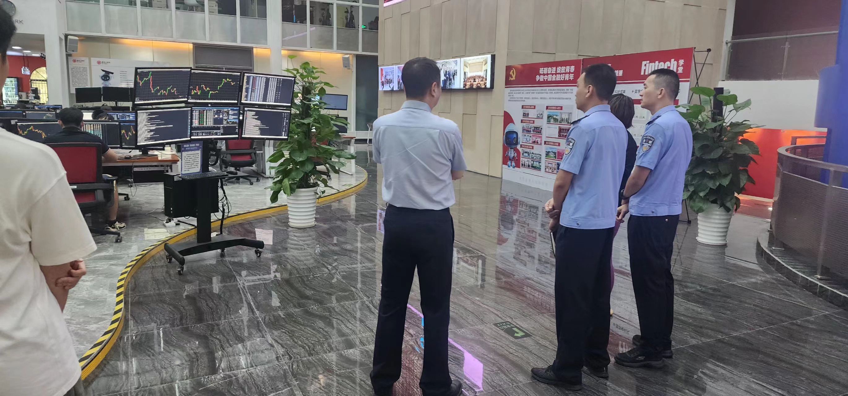 微信图片_20240410201455.jpg 微信图片_20240410201455.jpg